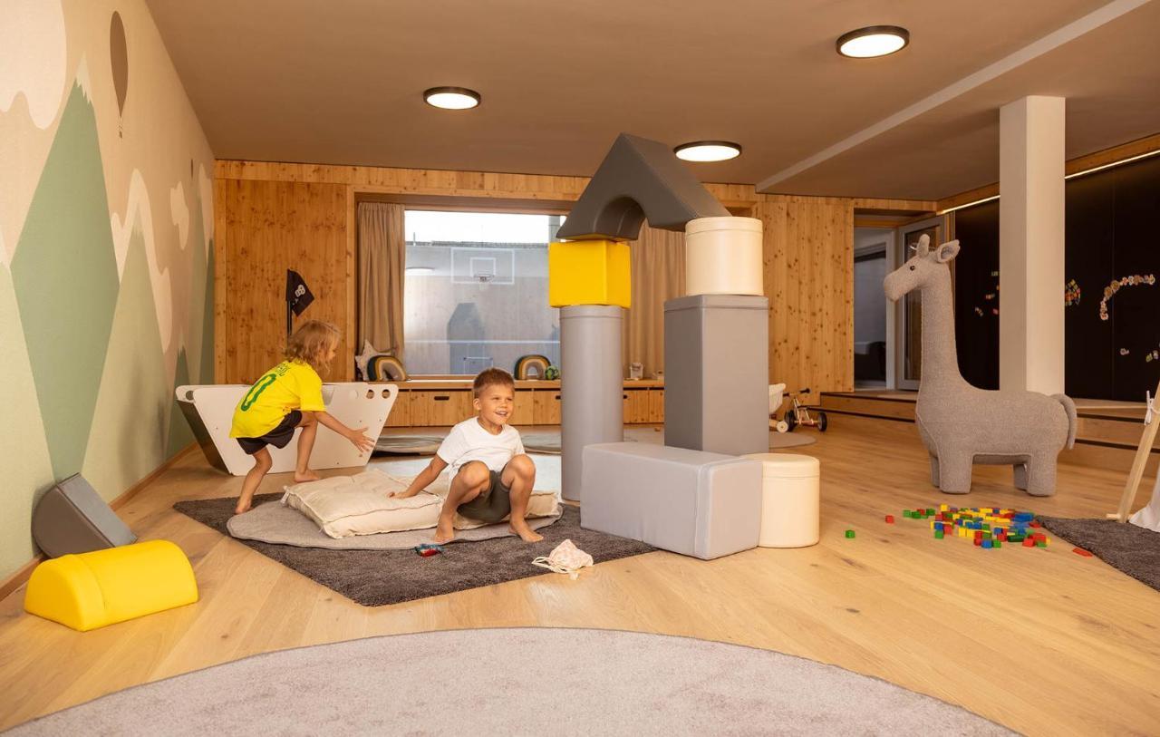Das Bleibt Alpine Suites Schladming Eksteriør bilde